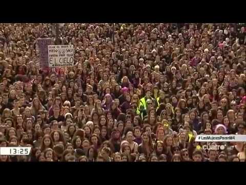 El emocionante cántico de las mujeres en la manifestación en la huelga de Bilbao