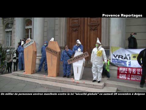 Un millier de personnes environ manifeste contre la loi "sécurité globale" samedi 28/11 à Avignon